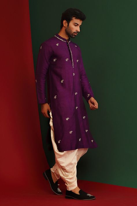 Shop for these amazing collections of Wine Raw Silk Embroidered Sequins Kabir Kurta And Dhoti Pant Set For Men by Mahima Mahajan online at Aza Fashions. Dhoti With Kurta For Men, Mahima Mahajan, Navratri Dress, Mens Kurta Designs, Mens Kurta, Dhoti Pants, Men's Haircut, Buy Wine, Mens Wear