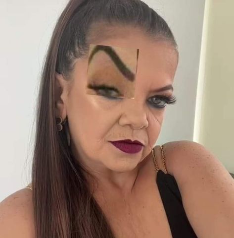 Funada Funny Makeup, Makeup Humor, Pfp Ideas, Tokio Hotel, Eyebrows, Memes, Makeup, Funny, Quick Saves