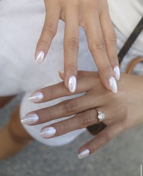 Nails Minimalist, Engagement Nails, Summery Nails, Pearl Nails, Nail Jewelry, Bridal Nails, Minimalist Nails, Dream Nails, Fire Nails