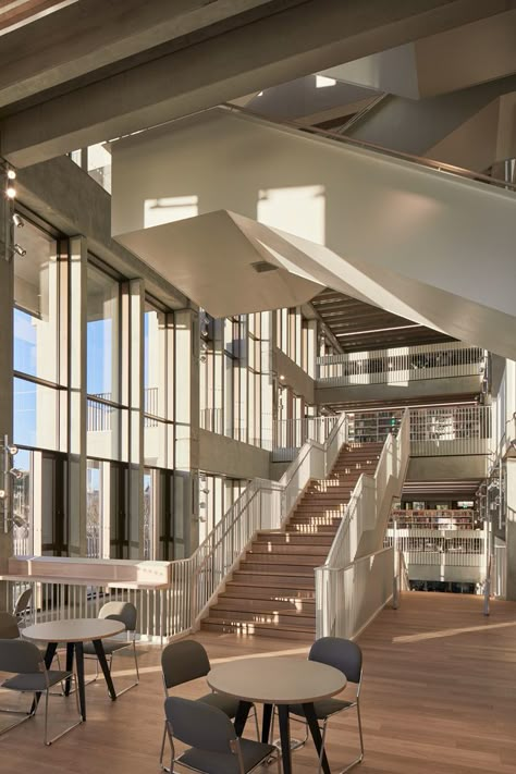 Gallery of Kingston University Town House / Grafton Architects - 14 School Stairway, Architect Aesthetic, Minimalist Building, University Housing, Dream University, Study In London, University Aesthetic, Kingston University, London University