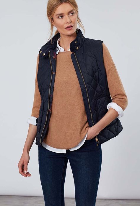 How to Wear a Gilet | Joules Gilet Outfit Women, Quilted Vest Outfit, Gilet Outfit, Joules Clothing, Country Attire, Gilet Long, Womens Fashion Inspiration, Quilted Vest, Winter Fashion Outfits