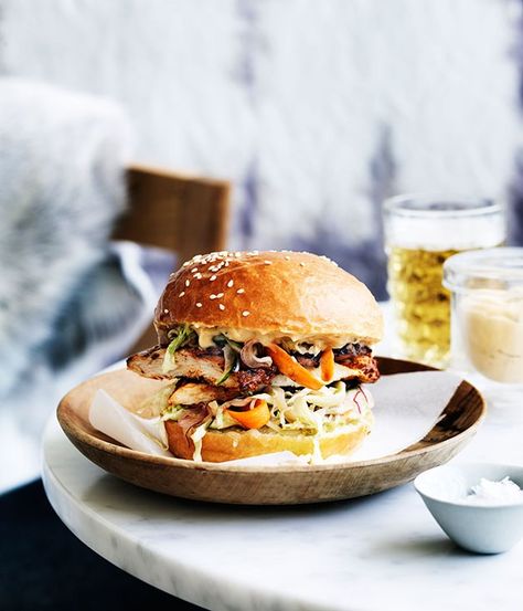 Dirty bird (chicken burger) recipe - Gourmet Traveller Burger Creative, Gourmet Burgers Recipes, Burger Photography, Pizza Fritta, Best Burger Recipe, Chicken Burgers Recipe, Burger Toppings, Chicken Burger, Gourmet Burgers