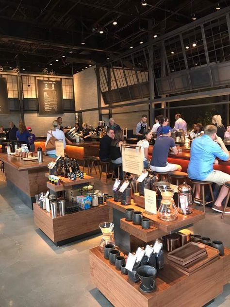 Starbucks Reserve Starbucks Roastery, Melbourne Coffee, Starbucks Reserve, Coffee Design, Starbucks Coffee, Cafe Design, Coffee Bar, Coffee Shop, Cafe