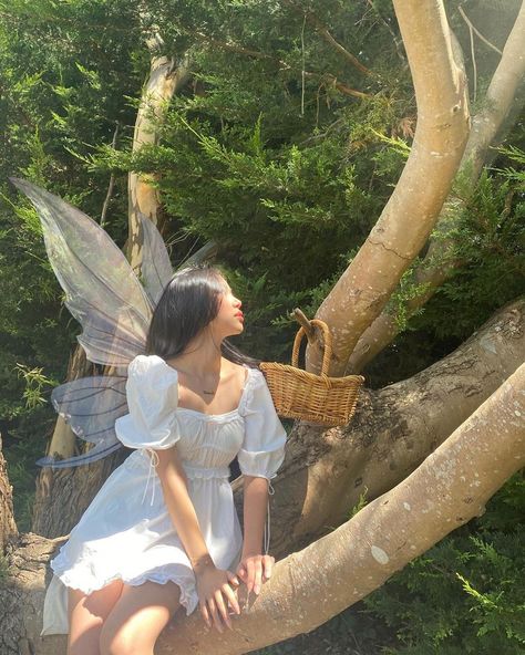 Diy Garden Fairy, Fairy Costume Ideas, Fairy Dress Costume, Pixie Aesthetic, Garden Fairy Costume, Faerie Core, Fairy Costume Diy, Angelic Aesthetic, Avengers Costumes