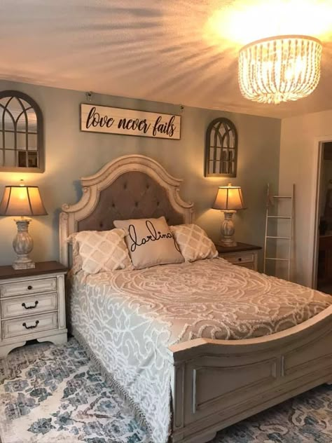 Farm Style Bedroom, Guest Bedroom Makeover, Bedroom Furniture Ideas, Bedroom Wall Designs, Bedroom Setup, Farmhouse Bedroom Decor, Bedrooms Decor, Traditional Bedroom, Dreamy Bedrooms