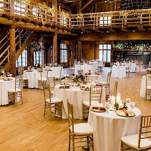 Photos Wedding Venue Bend Oregon - Sunriver Resort | Sunriver Resort Astoria Oregon Wedding, Bend Oregon Wedding, Oregon Coast Wedding Venues, Bend Oregon Wedding Venues, Sunriver Resort, Canon Beach Oregon Wedding, High Desert, Best Wedding Venues, Photos Wedding