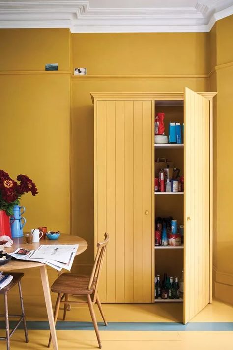 How to Pull off Mustard Yellow Paint in Your Home Farrow Bal, Yellow Dining Room, Farrow & Ball, Feature Wall Bedroom, Farmhouse Side Table, Cute Dorm Rooms, Yellow Bedroom, Yellow Bathrooms, Yellow Kitchen