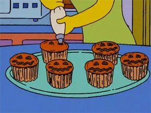 Simpsons Halloween, Halloween Gif, Spooky Szn, Halloween Vibes, Season Of The Witch, Spooky Scary, Halloween Cartoons, Halloween Cupcakes, Fall Wallpaper