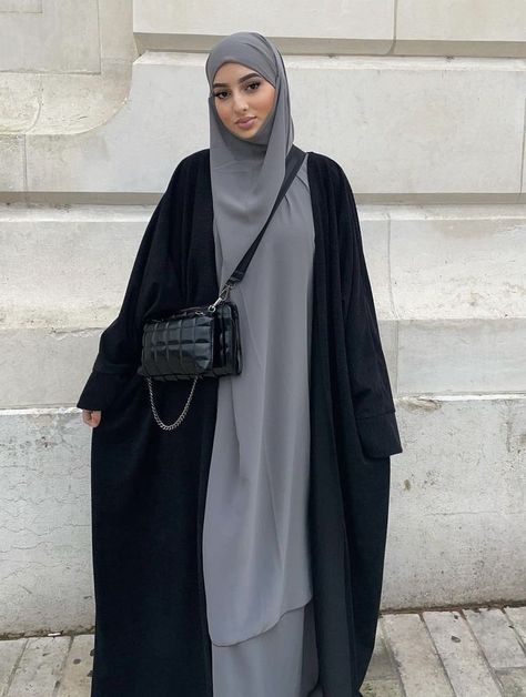 Khimar Outfit, Khimar Outfits, Hijabi Abaya, Jilbab Outfits, Modest Abaya, Outfit Muslim, Modest Outfits Muslim, Muslim Outfit, Abaya Outfit