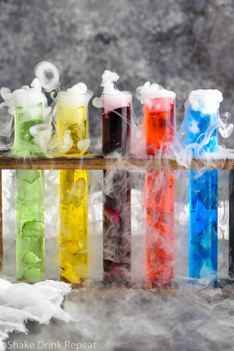 Tube Shots Recipes, Test Tube Shots Recipes, Test Tube Shots, Shots Recipes, Shake Drink, Mad Scientist Halloween, Halloween Jello Shots, Halloween Jello, Vodka Punch