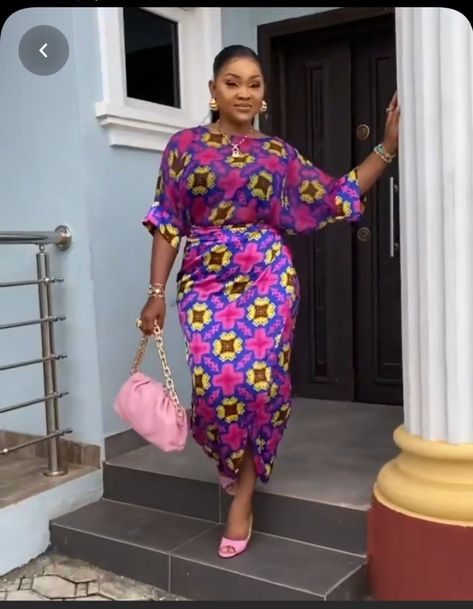 Bubu Blouse And Skirt, Bubu Top And Skirt, Tye And Dye Ankara Styles, Adire Silk Gown Styles For Ladies, Soie Wax Model, Casual Gowns, Dress Patterns Diy, 40 And Fabulous, Ankara Gowns