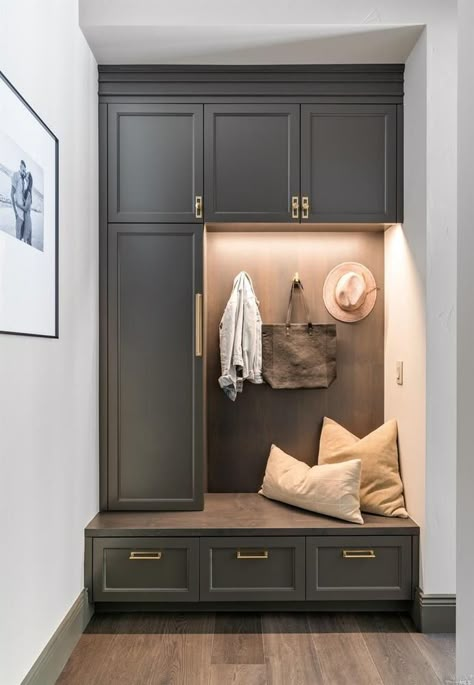 Small Mudroom Ideas, Mudroom Remodel, Mudroom Cabinets, Entry Closet, Mud Room Entry, Mudroom Entryway, Mudroom Decor, Mudroom Laundry Room, Mud Room Storage