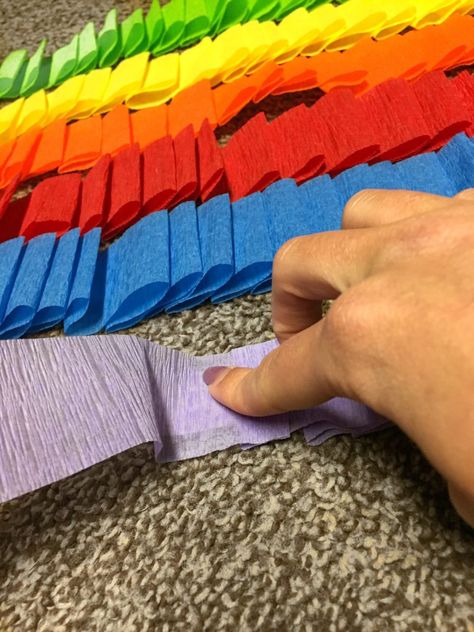 Rainbow Stage Decorations, Rainbow With Crepe Paper, Rainbow Backdrop Ideas, Diy Rainbow Arch, Giant Rainbow Decoration, Crepe Paper Rainbow, Diy Rainbow Arch Backdrop, Pride Photo Backdrop, Rainbow Display