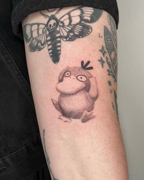 Gengar Tattoo, Pokemon Tattoos, Learn To Tattoo, Artsy Tattoos, Tattoo Apprenticeship, Pokemon Tattoo, Fairy Tattoo, Sun Tattoo, Baby Tattoos