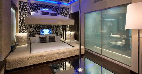 Ivy hotel Las Vegas dlb beds & stripper pole Bedroom Magic, Modern Bunk Beds, Mtv Cribs, Room Vibes, Cool Bunk Beds, Contemporary Exterior, Dream Place, Beautiful Rooms, Luxury Bedroom Master