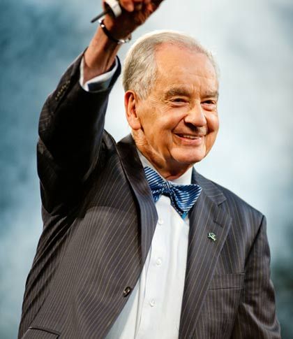 In Memory of The Amazing Zig Ziglar    http://addicted2success.com Zig Ziglar Quotes, Team Building Quotes, Definition Of Success, Les Brown, Zig Ziglar, Motivational Speeches, Tony Robbins, Motivational Speaker, Motivational Videos