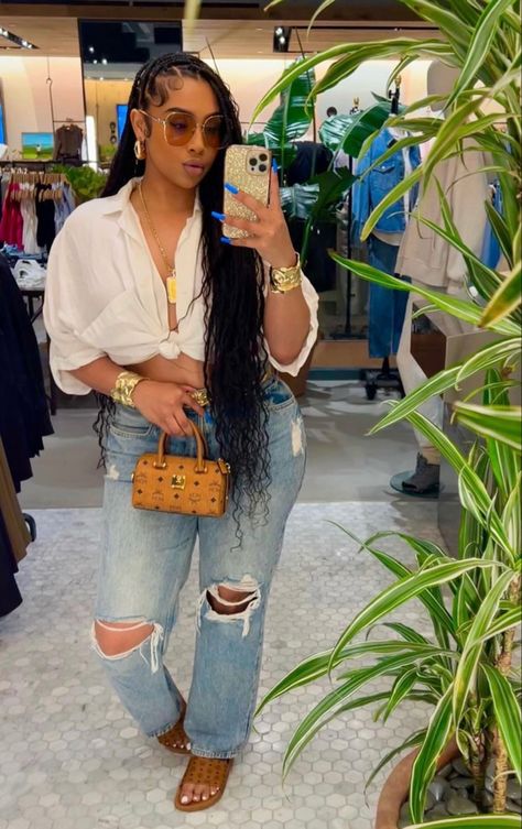 Anaya Ivy, Casual Brunch Outfit, Summer Brunch Outfit, Looks Jeans, Summer Brunch, Outfit Simple, Hair Cute, Effortlessly Chic Outfits