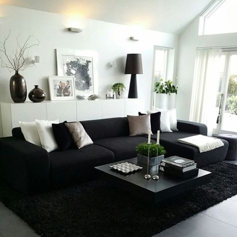 Black Couch Living Room, Black Sofa Living Room, Black Couch, Black Living Room Decor, White Living Room Decor, Black And White Living Room, First Apartment Decorating, Apartment Living Room Design, Black Living Room