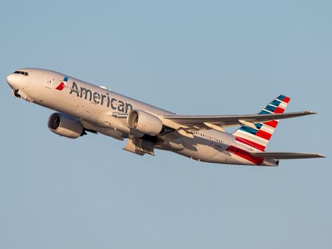 Airport Counter, America Airlines, London Flight, Airplane Interior, Air Transat, Istanbul Airport, Miami International Airport, American Air, Jackson Wyoming