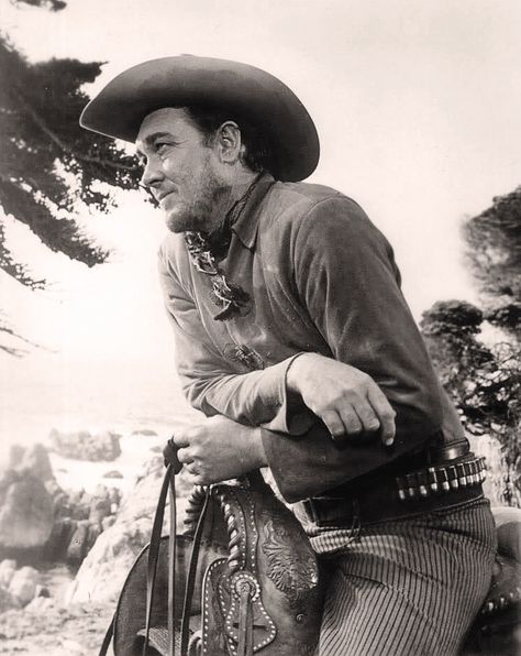 Ben Johnson's roughly 300 films and TV shows include 1961’s One-Eyed Jacks, the only movie directed by actor Marlon Brando, who turned Johnson into an outlaw. Warren Oates, Outlaw Star, Ben Johnson, Weird But True, Turner Classic Movies, Tv Westerns, The Virginian, Texas City, Best Supporting Actor