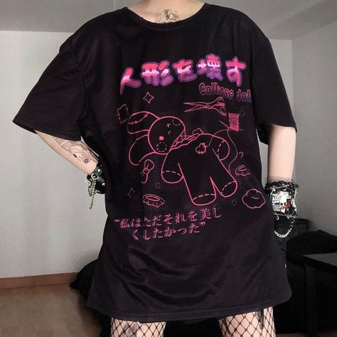 Bleached Clothes, Unique Clothing Stores, Goth Tops, Gothic Harajuku, Goth Streetwear, Casual Goth, Alt Clothes, Alt Outfits, Alt Style