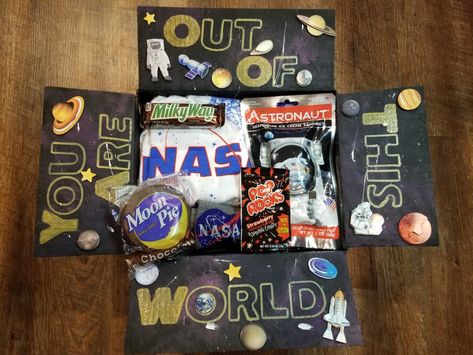 Space Themed Gift Basket, Space Themed Gifts, Themed Care Package Ideas, College Care Package For Girls, Themed Boxes Care Packages, Army Care Package, Kids Care Package, Halloween Care Package Military, Boyfriend Care Package