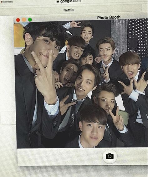 Exo Widget, Exo Group Photo, Exo Xoxo, Exo Icons, Dark Filter, Exo Group, Exo 12, Exo Aesthetic, Lay Exo