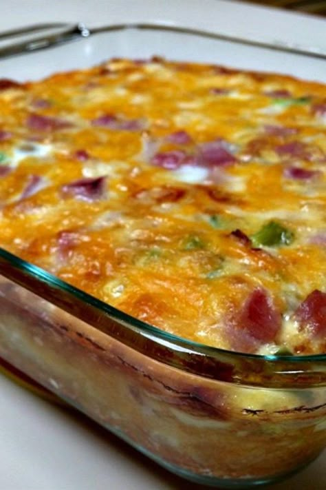 Breakfast Casserole Recipe, Breakfast Casserole Easy, Breakfast Meals, How To Cook Ham, Breakfast Casseroles, Egg Dishes, What's For Breakfast, Recipes Casserole, Fun Easy Recipes