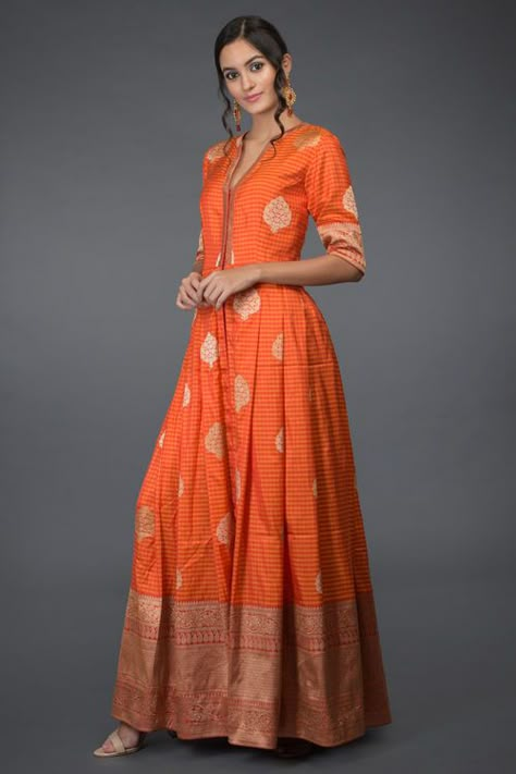 Gowns Dresses Party Wear, Saree Maxi Dress, Orange Indian Outfit, Flared Jacket, Gown Dress Party Wear, Dress Party Wear, Recycled Dress, Long Gown Design, Anarkali Dress Pattern