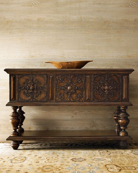 Love this for the entryway Rustic Entryway Table, Spanish Furniture, Spanish Decor, Colonial Furniture, Spanish Style Home, Spanish Style Homes, Colonial Decor, Colonial Style, Bistro Table