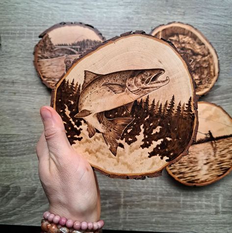 I don't fish myself, but I certainly can help you with the salmon 😋 . . . #lilamysticwoods #pyrography #pyrographyonwood #Woodburning #salmon #salmonfishing #fisherman #wildsalmon #nordiclife Wood Burn Fish, Fish Pyrography, Types Of Bones, Pyrography Designs, Pyrography Tools, Wood Business, Wood Burn Designs, Pyrography Art, Wild Salmon