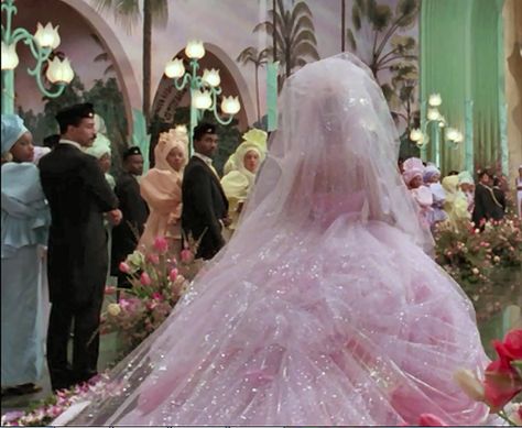 Coming To America Wedding Dress, Pink Wedding Dress Aesthetic, Coming To America Wedding, Drag Wedding, Shari Headley, America Wedding, Coming To America, Fairy Tale Wedding Dress, Pink Wedding Dress