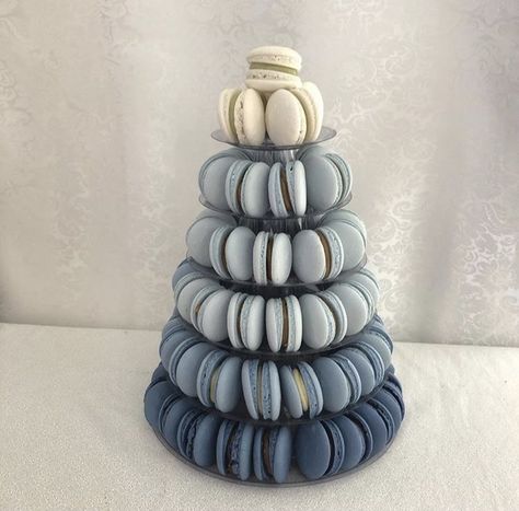 Navy Blue Desserts, Blue Macaron, Blue Macarons, Macaroon Tower, Adult Birthday Party Favors, Boho Baby Boy, Macaroon Cake, Macaron Tower, Blue Desserts