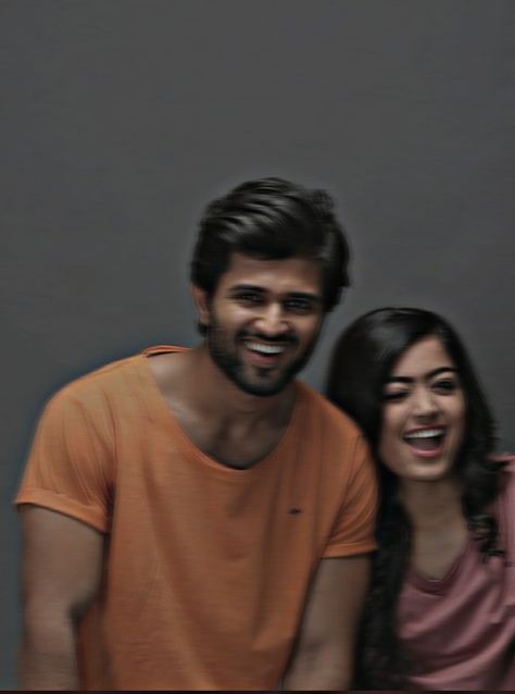 Vijay devarkonda rashmika mandanna aesthetic photos Virosh Vijay Devarakonda Aesthetic, Rashmika And Vijay Devarakonda, Vijay Devarakonda And Rashmika Mandanna, Vijay And Rashmika, Vijay Devarakonda Rashmika, Doremon Nobita, Vijay Deverakonda, Actors Illustration, Desi Love