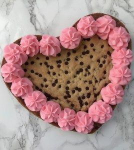 Heart Shaped Cookie Cake, Heart Cookie Cake, Six Vegan Sisters, Skillet Cookie Recipe, Heart Shaped Cake Pan, Heart Shaped Cookie, Cake Recipes At Home, Pink Cookies, Cookie Cake Birthday