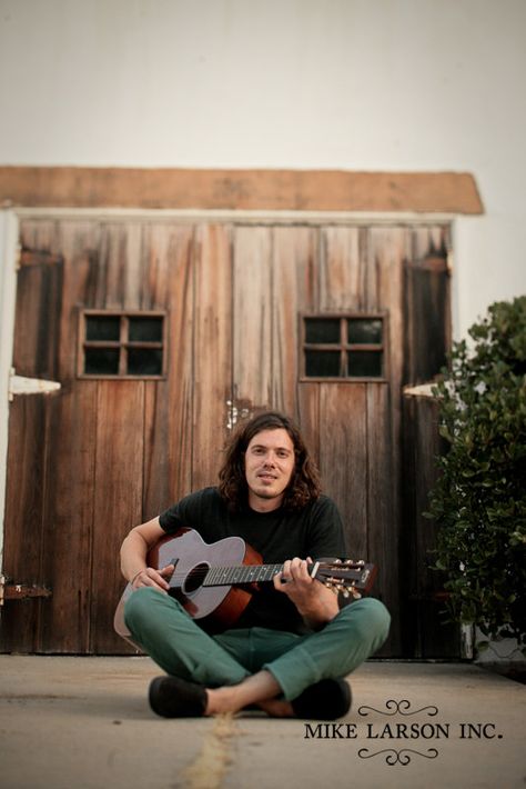 Josh Garrels.... SOSOSOSOSOSOOSOSOSOO excited to see him on saturday night! :D Josh Giddey Hair, Josh Garrels, Josh Girls Meet World, Josh Duhamel Life As We Know It, Josh Groban Albums, Saturday Night, Beautiful People, Music, Quick Saves