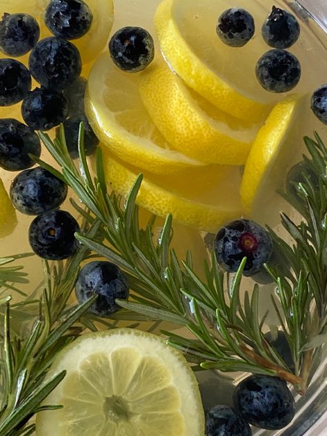 Spring Fruit Aesthetic, Rosemary Aesthetic, Aesthetic Lemonade, Bella Aesthetic, Lemonade Aesthetic, Lemon Aesthetic, Rosemary Lemonade, Food Photography Lighting, Fruit Aesthetic