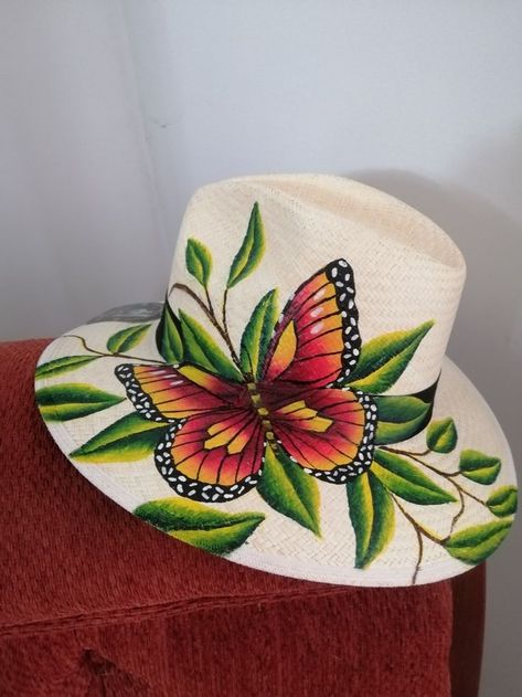 Hat Paintings Ideas, Happy Hat, Fabric Painting Techniques, Hair Accessories Pins, Handpainted Bags, Folk Art Flowers, Painted Hats, Women Hats Fashion, Hat Decoration