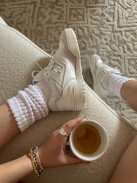 new balance 550 - sneaker aesthetic - aesthetic picture idea - new balance sneakers Korean Sneakers Aesthetic, Aesthetic Sneaker Pictures, Sneaker Picture Ideas, Sneaker Pics Aesthetic, Shoe Pictures Aesthetic, New Balance Aesthetic Outfit, Aesthetic Shoe Pictures, New Balance 550 Aesthetic, Shoe Pics Aesthetic