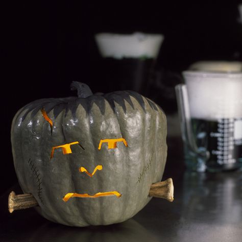 Green Pumpkin Carving, Cool Pumpkin Designs, Frankenstein Pumpkin, Halloween Decorating Ideas, Homemade Business, Pumkin Carving, Creative Pumpkin Carving, Pumpkin Contest, Pumpkin Carving Ideas