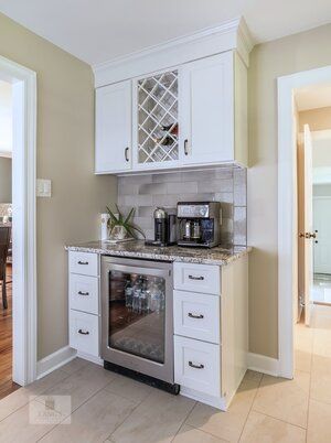 Beverage Bar Ideas, Beverage Station Kitchen, Wine And Coffee Bar, Eclectic Kitchen Design, Painting Kitchen Cabinets White, Kitchen Design Gallery, Coffee Bar Ideas, Cabinets Painted, Beverage Bar