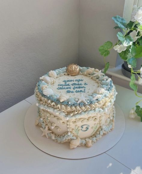 H20 Birthday Cake, Tsitp Birthday Cake, Beach Birthday Cake Aesthetic, Costal Granddaughter Birthday Party, Ocean Cake Aesthetic, Mermaid Cake Aesthetic, Pisces Birthday Party Theme, Aesthetic Mermaid Party, Mermaid Vintage Cake