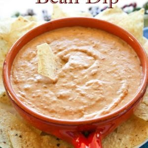 Best Bean Dip, Bean Dips, Pizza Monkey Bread, Dip Food, Baked Dips, Salad Dip, Dip Recipes Appetizers, Bean Dip Recipes, Bean Snacks