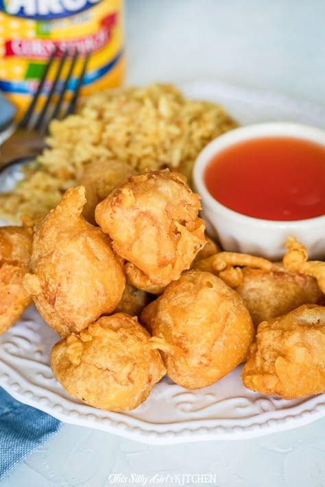 Sweet and Sour Chicken, diced chicken dipped in a light batter and fried to crispy deliciousness! #recipe from thissillygirlskitchen.com #sweetandsourchicken #chicken #dinner #chickendinner #asian #chinesetakeout Best Sweet And Sour Sauce, Easy Sweet And Sour Sauce, Sweet And Sour Recipes, Chicken Batter, Homemade Chinese Food, Chicken Balls, Sweet And Sour Chicken, Homemade Pudding, Sour Foods