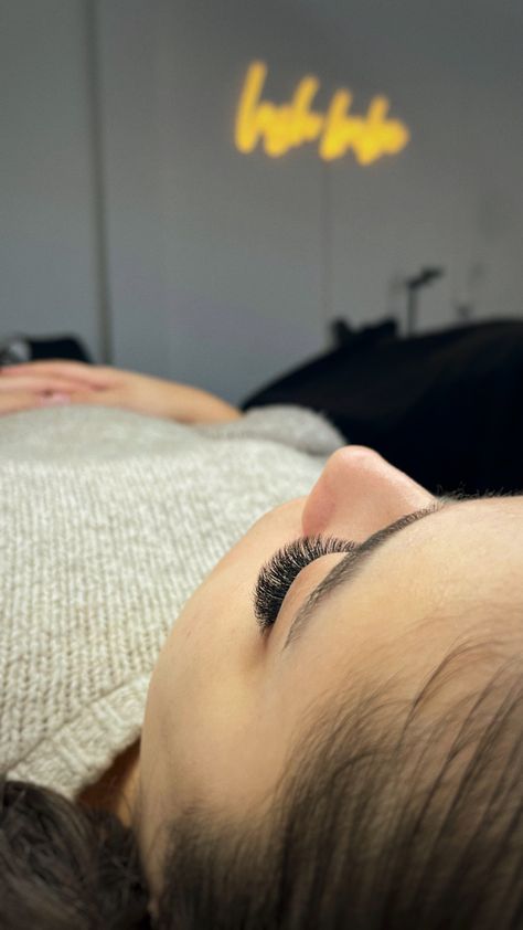 Lashes Story Instagram, Before And After Instagram Story, Lash Model, Eye Lash Photography, Beauty Job, Eyelash Extensions Aftercare, Perfect Eyelashes, Eyelash Extentions, Lash Room