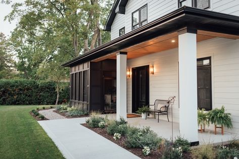 Black Soffit, Mcm Landscaping, Benjamin Moore Black, Garden Entry, Column Detail, Ceiling Paint Colors, Deck Addition, Roof Garden Design, Build Design