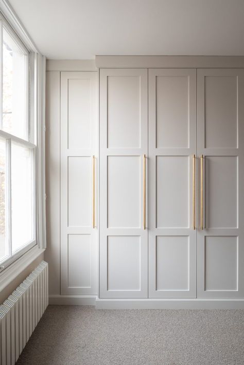 Bespoke Shaker Style Wardrobes | John Lewis of Hungerford Shaker Style Bedroom, Shaker Wardrobe Doors, Built In Wardrobe Doors, Shaker Bedroom, Small Bedroom Wardrobe, Bedroom Clutter, Small Dressing Rooms, Bedroom Built In Wardrobe, Bedroom Cupboards