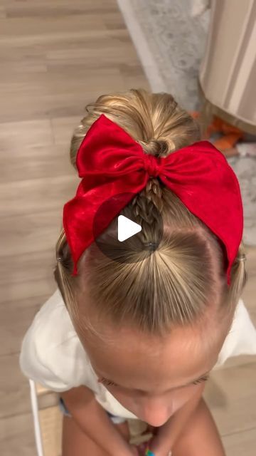 Little Poppy Co. on Instagram: "Another back to school style from the greatest @calla.mckinley 🎀❤️ we’re still crushin on this red bow from July!!   #hairstyle #toddlerhair #backtoschool #backtoschoolshopping #backtoschoolhairstyles #backtoschoolhair #toddlerfashion" Easy Gymnastics Competition Hairstyles, Toddler Cheer Hairstyles, Girls Hairstyles With Bow, Big Bow Hairstyle For Kids, Kindergarten School Pictures Hair, Cheerleader Hairstyles With Bows, Easy Cheer Hairstyles With Bow, Ballet Hairstyles Kids, Easy Cheer Hairstyles