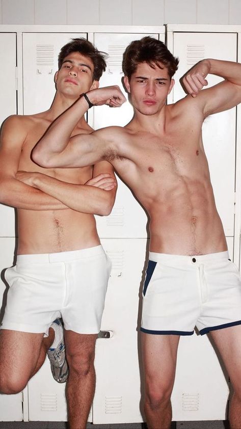 Chico Lachowski, Francisco Lachowski, Batman Robin, Locker Room, Young Men, Male Body, Gay Pride, Male Models, Male Model