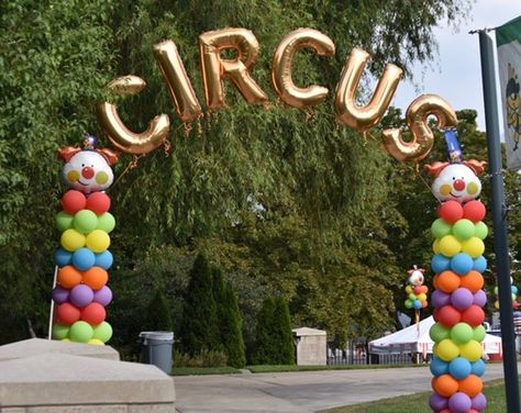 Carnival Balloon Decorations, Festival Balloon Arch, Carnival Balloons, Circus Balloon Arch, Circus Backdrop Ideas, Circus Balloon Garland, Carnival Birthday Balloon Arch, Carnival Theme Balloon Decor, Carnival Balloon Arch